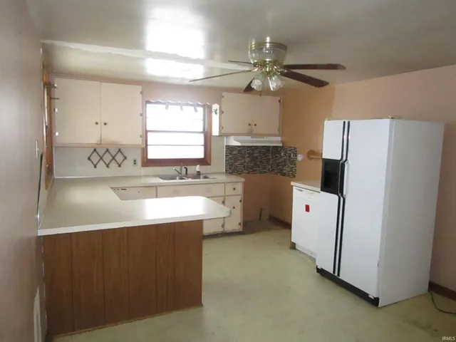 $78,100 | 729 Dowling Street, Kendallville, IN 46755