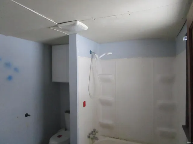 $78,100 | 729 Dowling Street, Kendallville, IN 46755