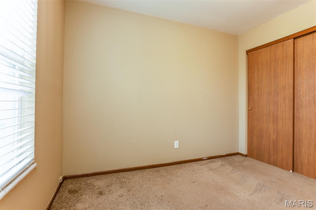 2 Aspen Pointe Drive O'Fallon, MO 63376 - Photo 9 of 17