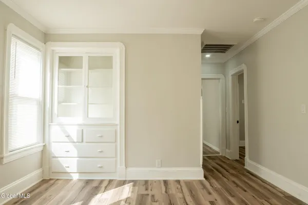 $350,000 | 79 Western Parkway, Schenectady, NY 12304