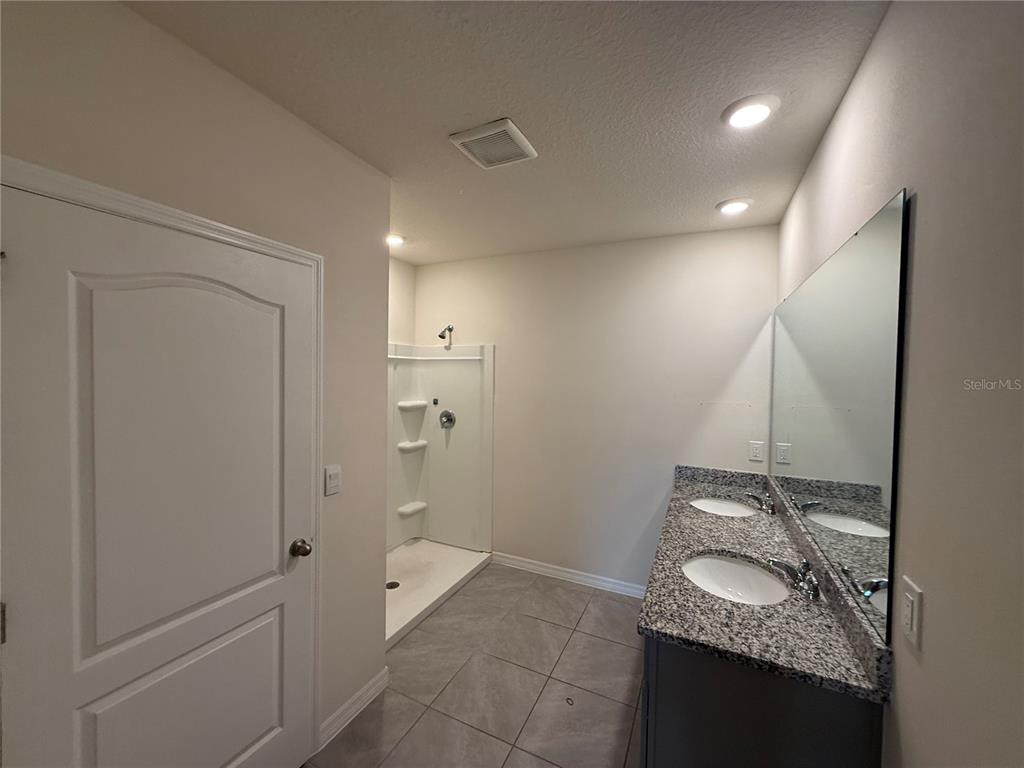 1909 Chickasaw Boulevard Davenport, FL 33837 - Photo 12 of 18