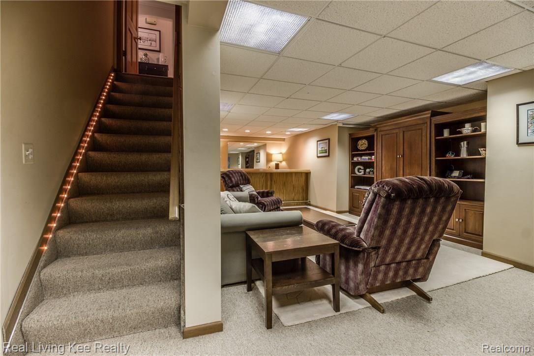 3767 Summit Ridge Drive Rochester, MI 48306 - Photo 45 of 66 37.jpg