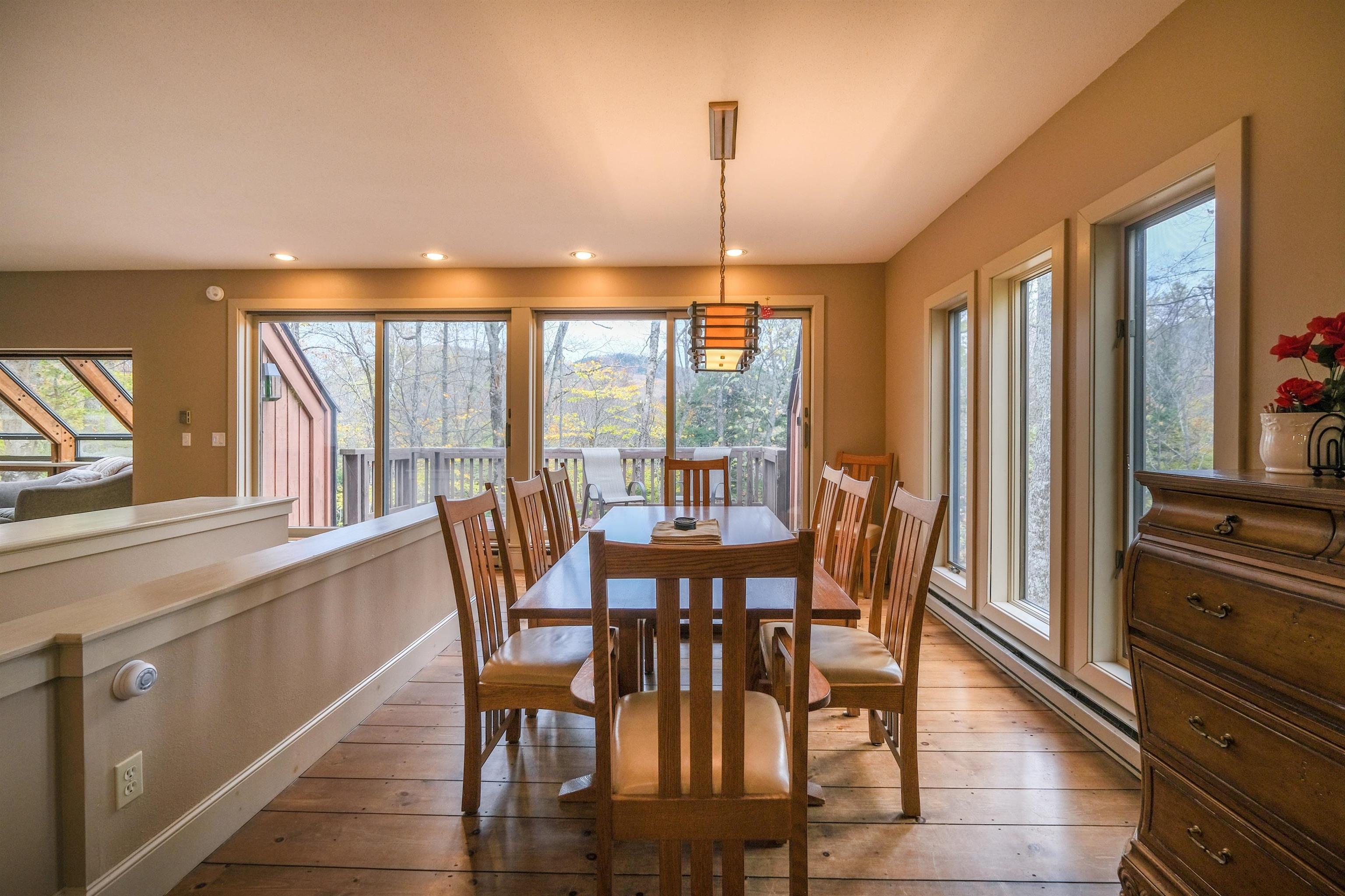 405 Soaring Hawk Road Plymouth, VT 05056 - Photo 13 of 54