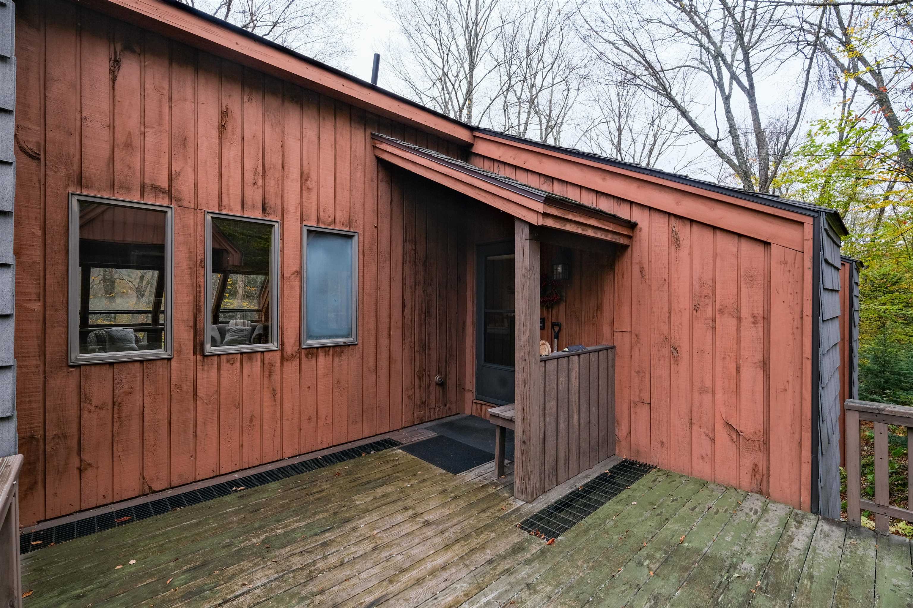 405 Soaring Hawk Road Plymouth, VT 05056 - Photo 35 of 54