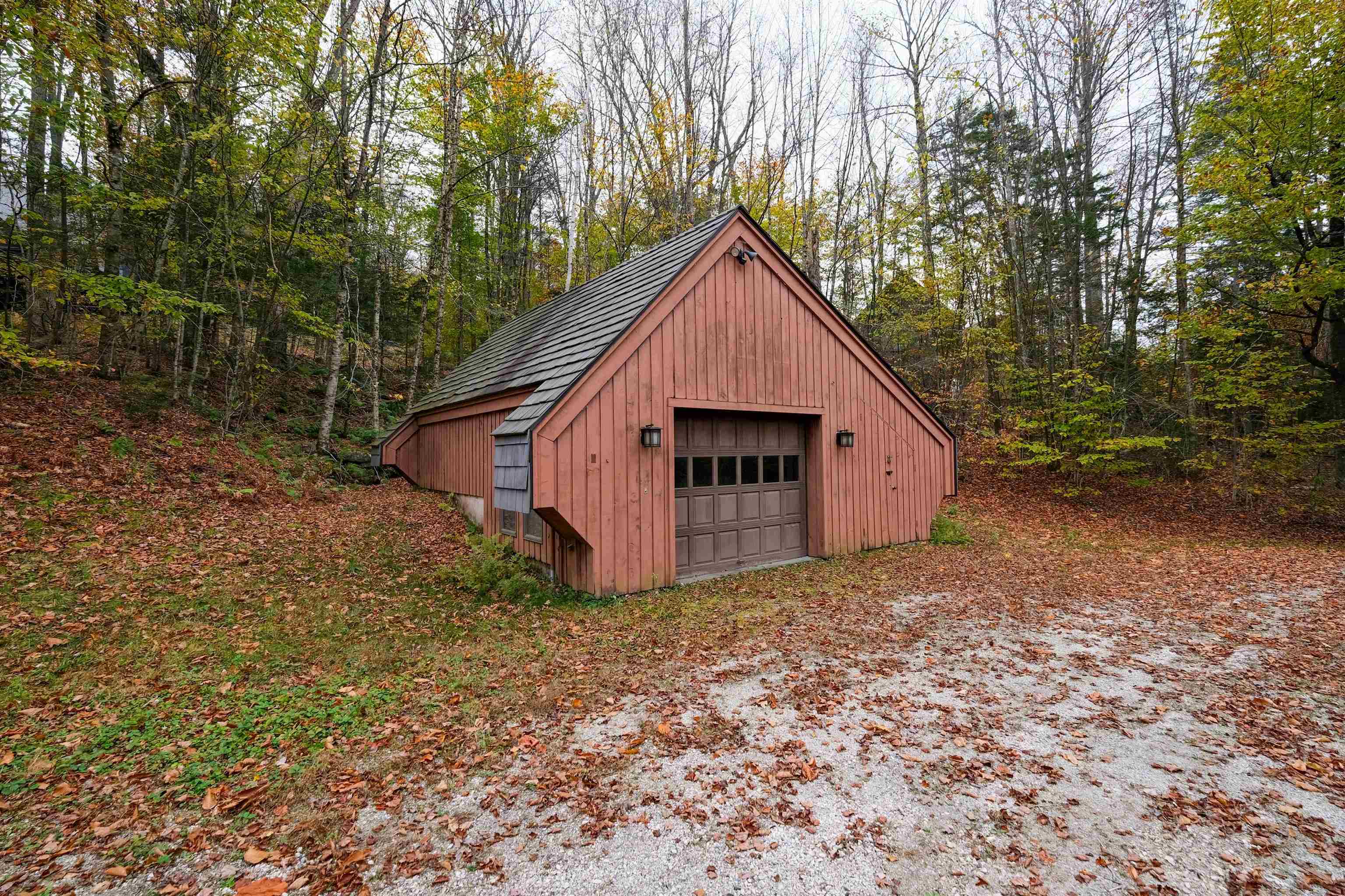 405 Soaring Hawk Road Plymouth, VT 05056 - Photo 41 of 54