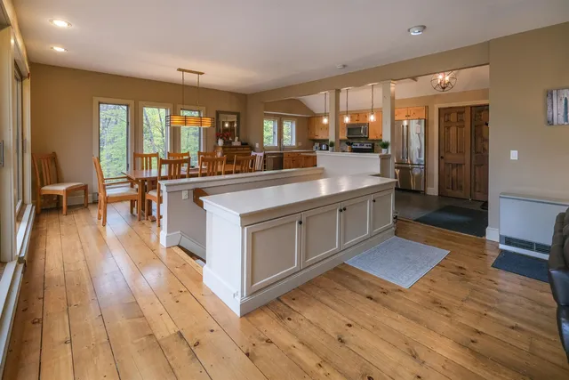 $550,000 | 405 Soaring Hawk Road, Plymouth, VT 05056
