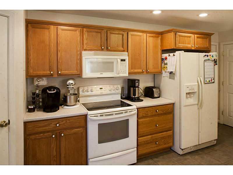 59 Salisbury Ridge Road Orrington, ME 04474 - Photo 11 of 32 Kitchen. All kitchen appliances included