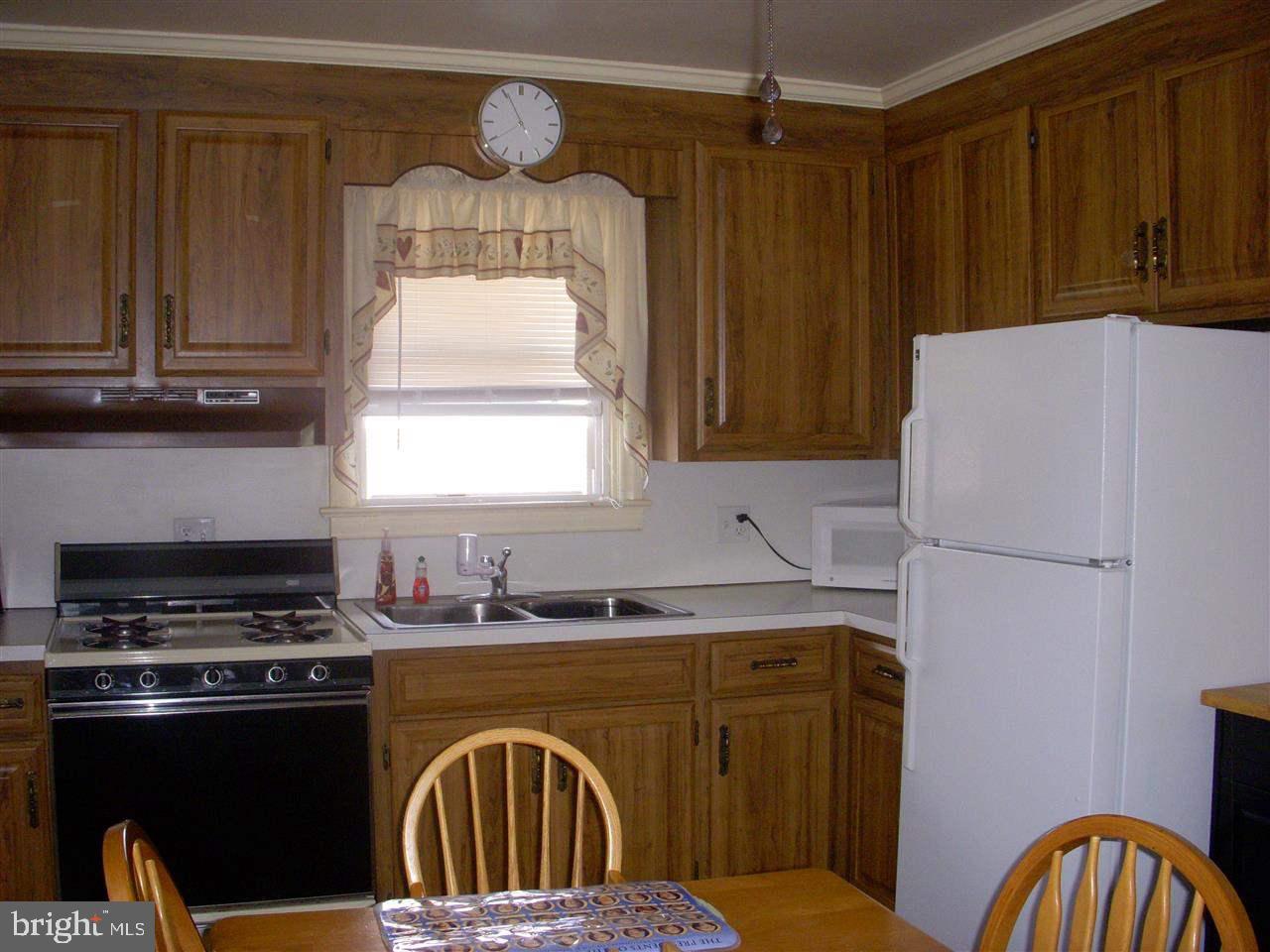 16 Willow Run Road Dover, PA 17315 - Photo 11 of 22 Gallery Image 11