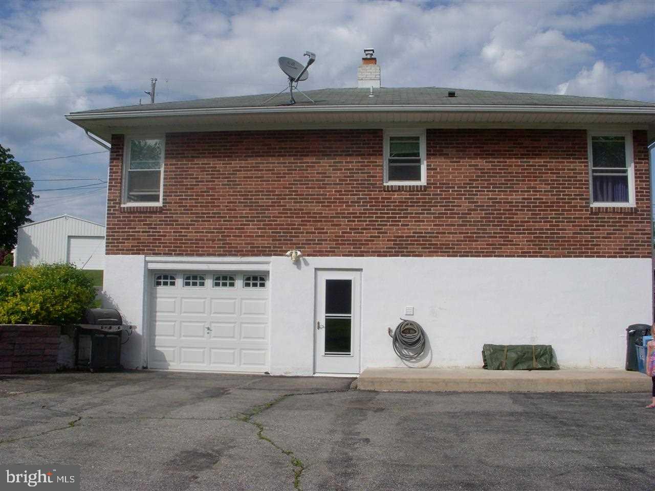 16 Willow Run Road Dover, PA 17315 - Photo 18 of 22 Gallery Image 18