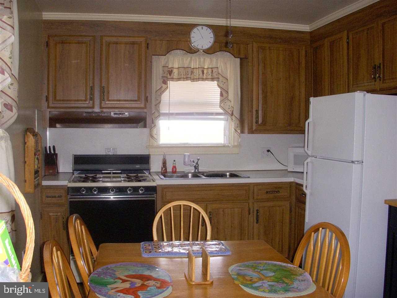 16 Willow Run Road Dover, PA 17315 - Photo 8 of 22 Gallery Image 8