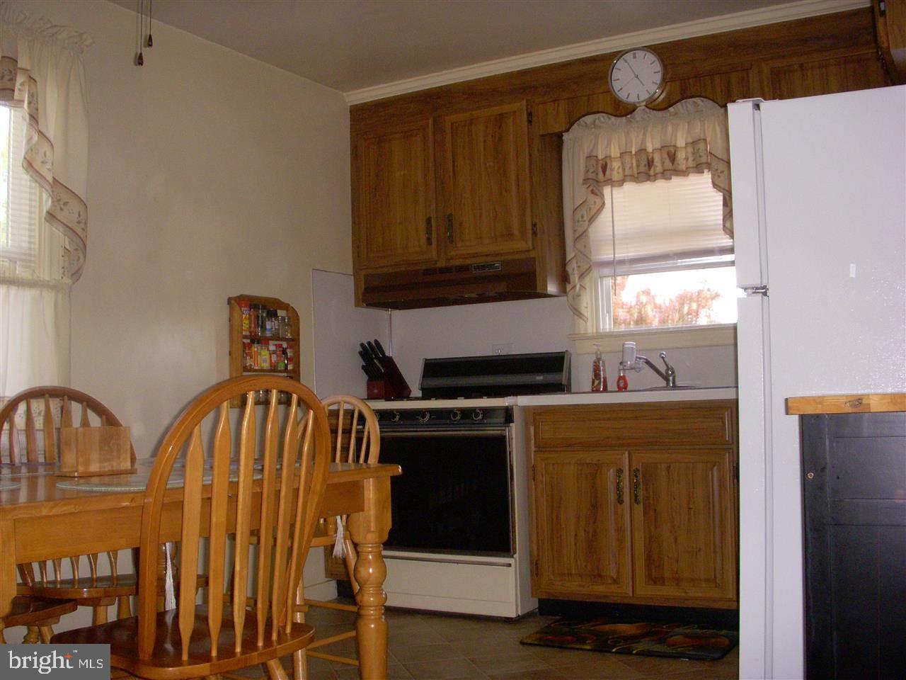 16 Willow Run Road Dover, PA 17315 - Photo 9 of 22 Gallery Image 9