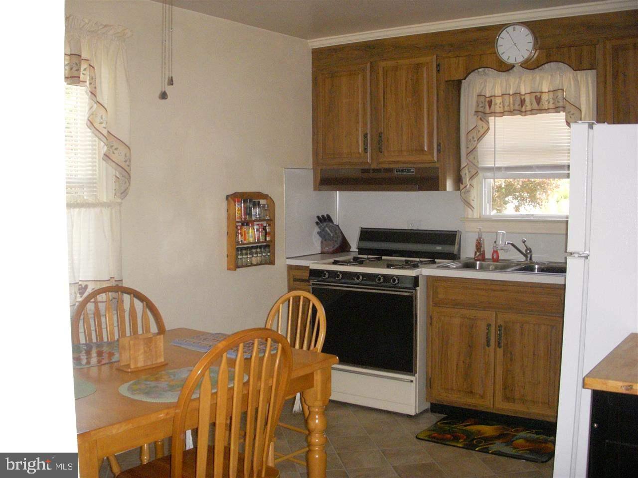 16 Willow Run Road Dover, PA 17315 - Photo 10 of 22 Gallery Image 10