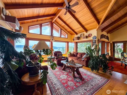 a living room filled with furniture