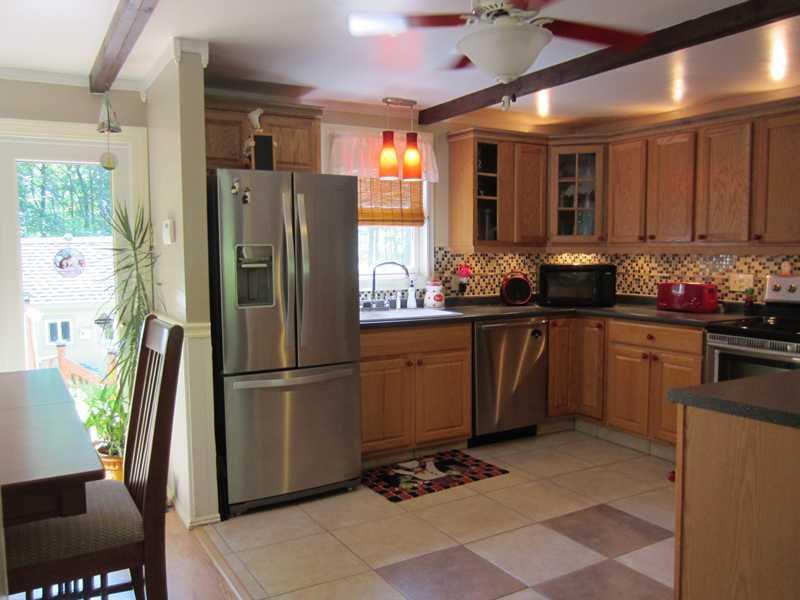 5 Shaker Woods Road Raymond, ME 04071 - Photo 22 of 28 Kitchen.