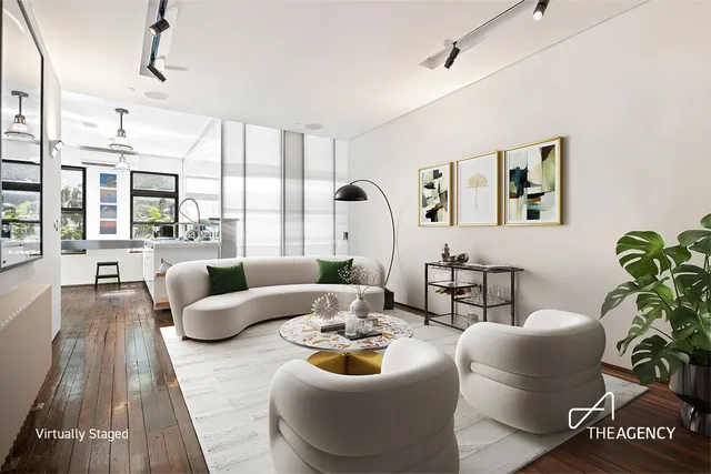 a picture of a very nice looking bunch