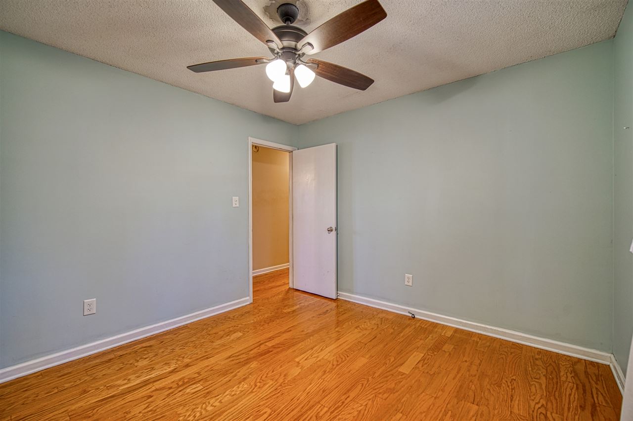 120 Whispering Pines Road Gaffney, SC 29341 - Photo 15 of 31