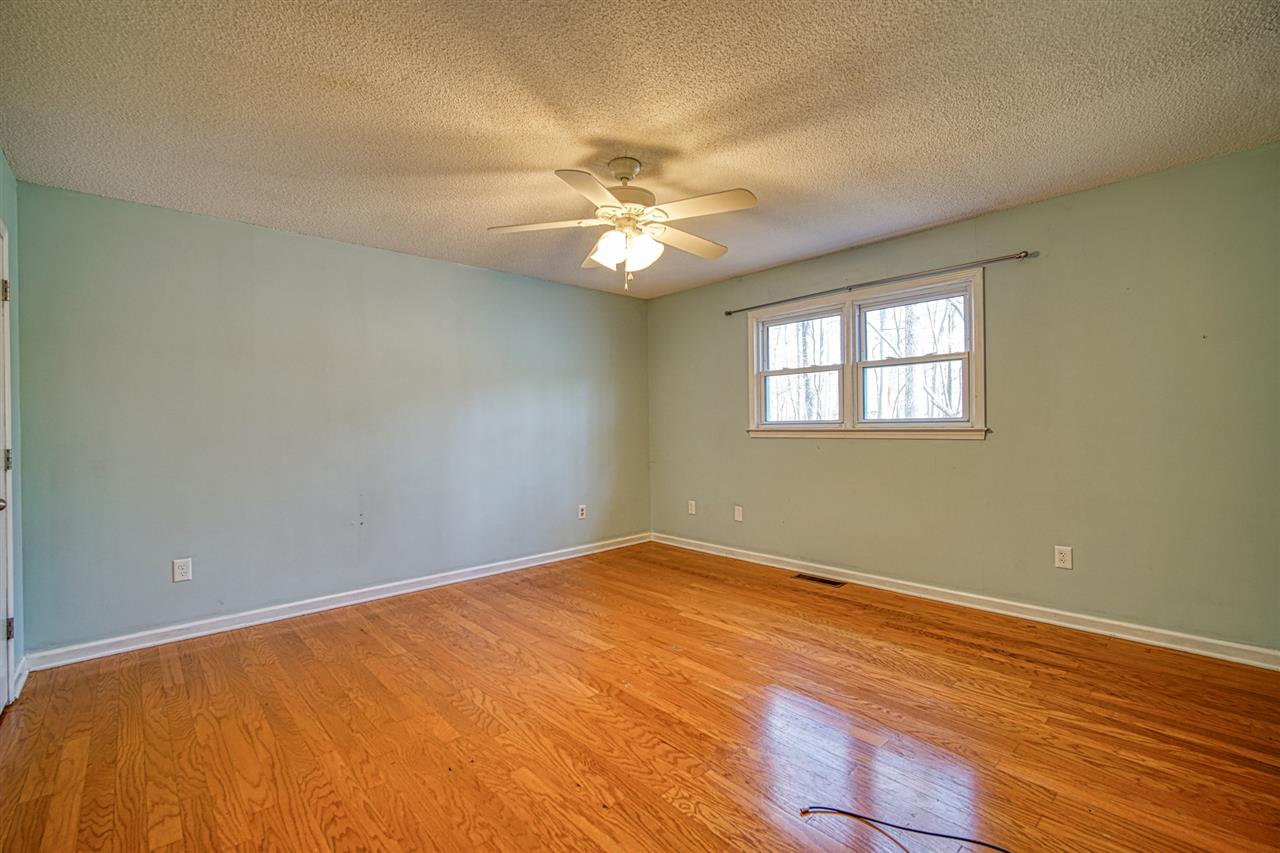 120 Whispering Pines Road Gaffney, SC 29341 - Photo 16 of 31