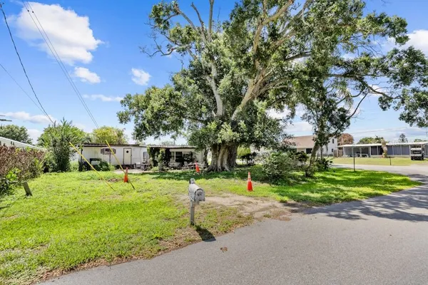 $78,000 | 2809 Southeast 38th Avenue, Okeechobee, FL 34974