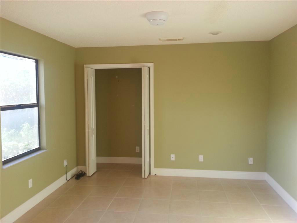5511 Raintree Trail Fort Pierce, FL 34982 - Photo 8 of 15 Bedroom 1