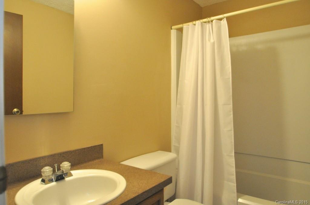 1221 Scaleybark Road, Unit D Charlotte, NC 28209 - Photo 11 of 12