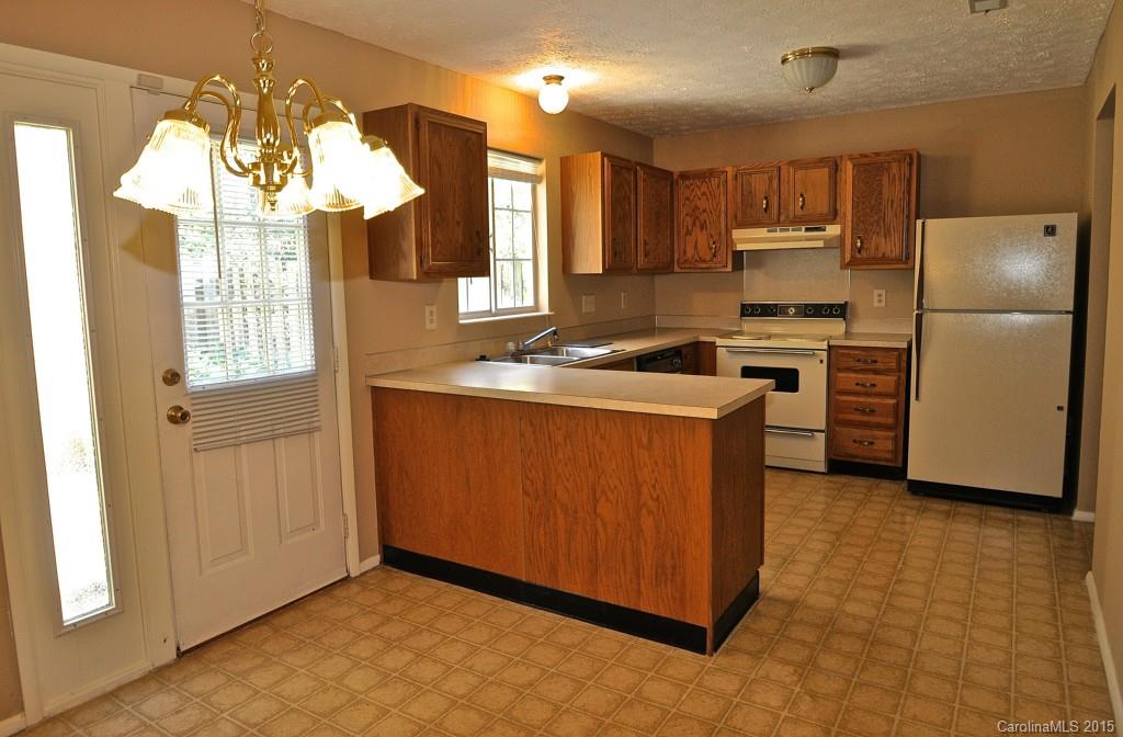 1221 Scaleybark Road, Unit D Charlotte, NC 28209 - Photo 3 of 12