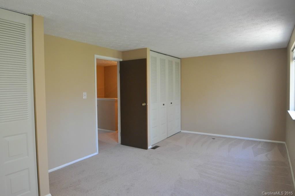 1221 Scaleybark Road, Unit D Charlotte, NC 28209 - Photo 8 of 12