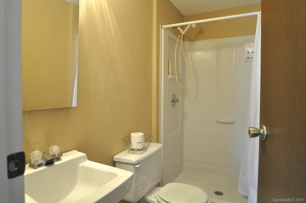1221 Scaleybark Road, Unit D Charlotte, NC 28209 - Photo 10 of 12
