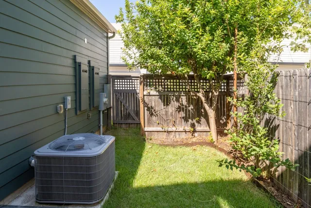 a view of backyard with tub