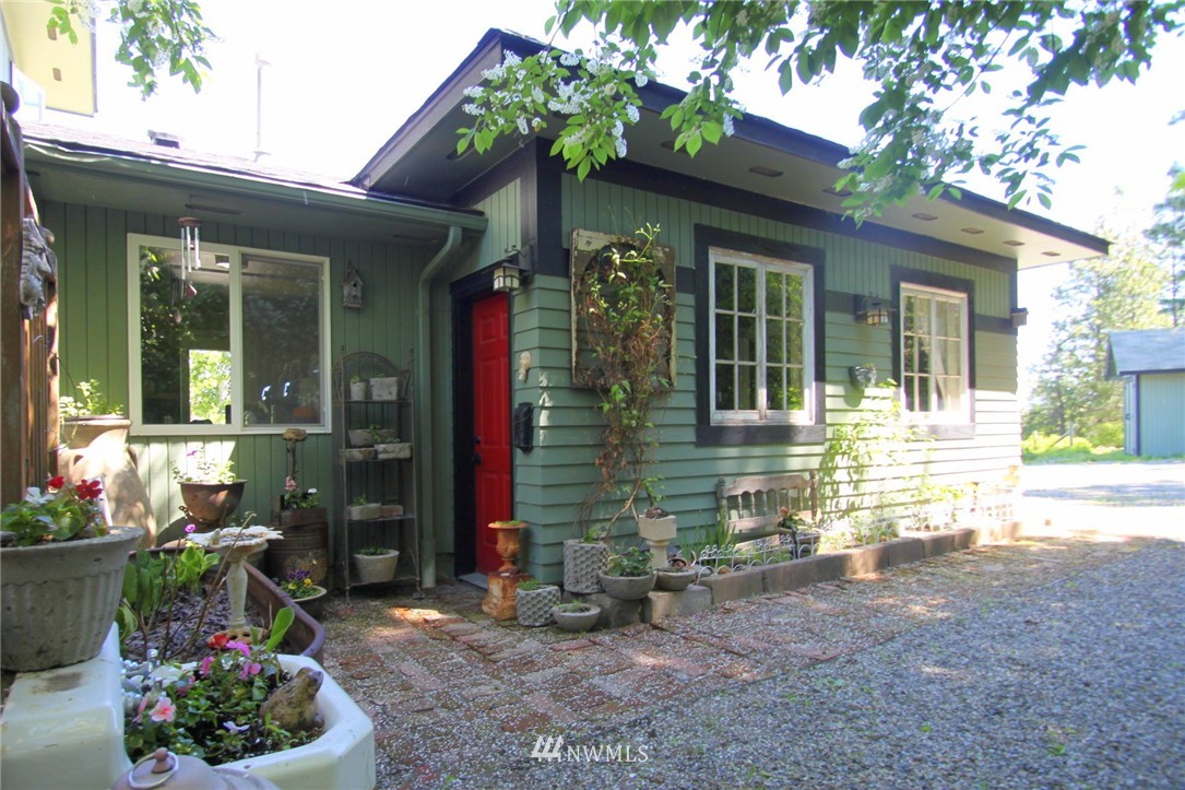 5230 Upper Peoh Point Road Cle Elum, WA 98922 - Photo 15 of 24 Gallery Image 15