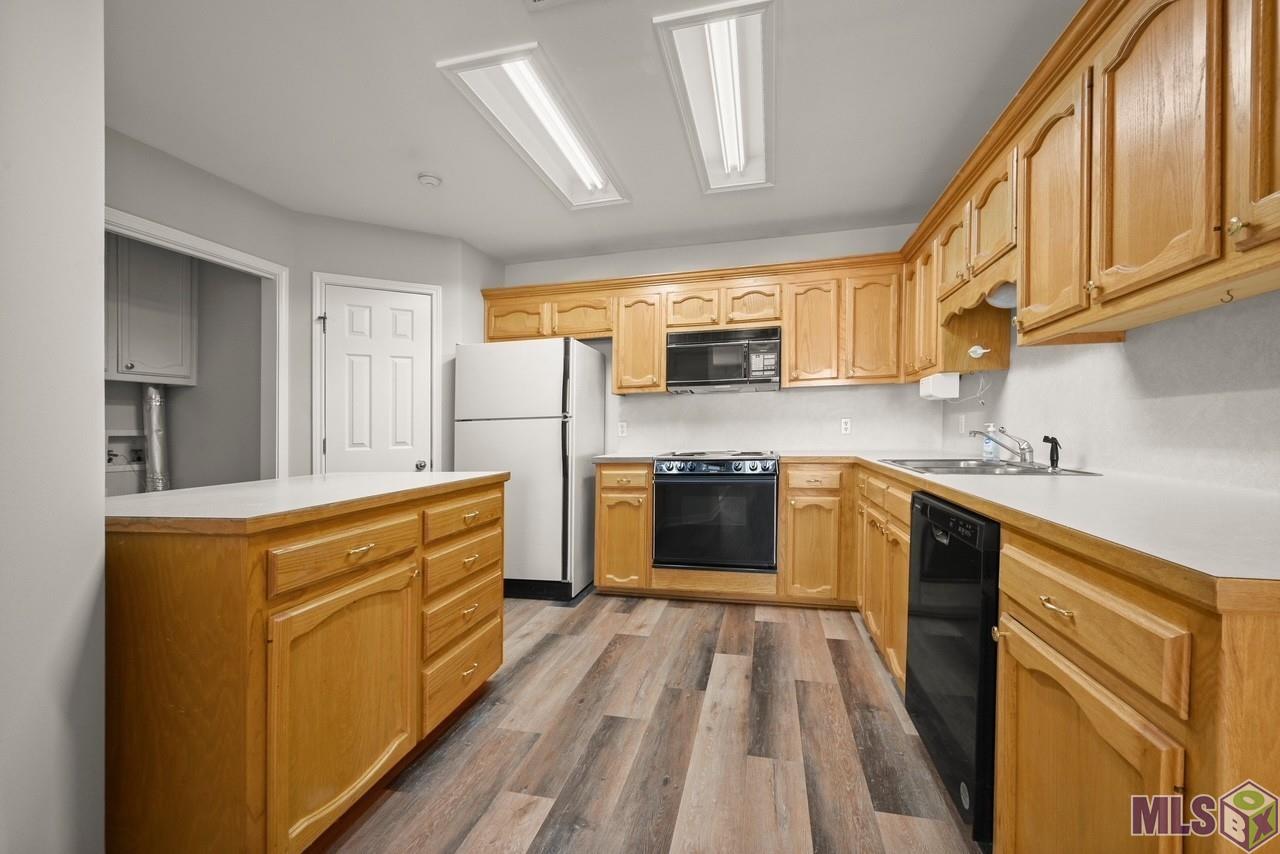 3439 Myrtle Grove Drive Baton Rouge, LA 70810 - Photo 4 of 13 Gallery Image 4