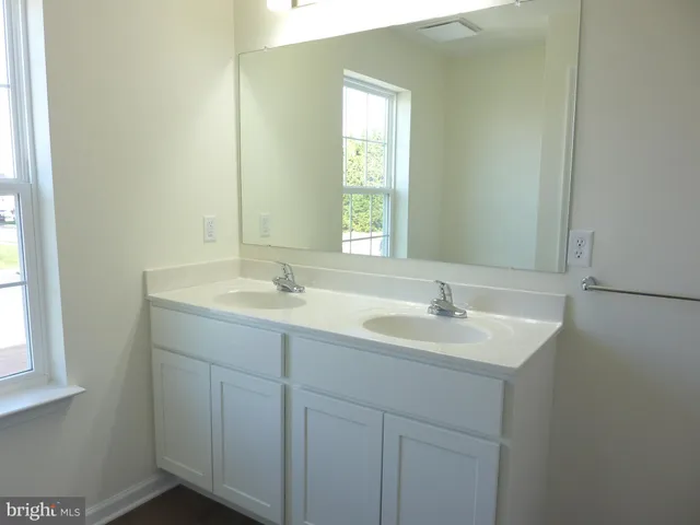 a close view of a bathtub in bathroom