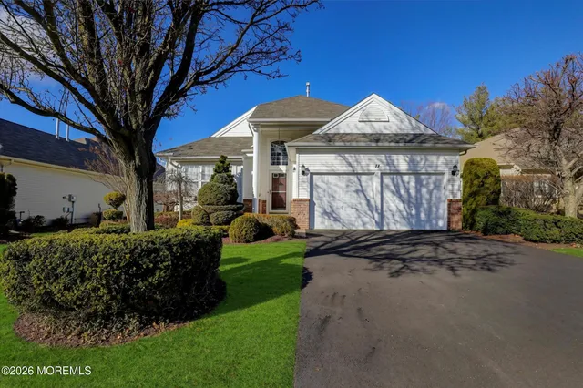 $719,000 | 11 Derry Meeting Drive, Manalapan, NJ 07726