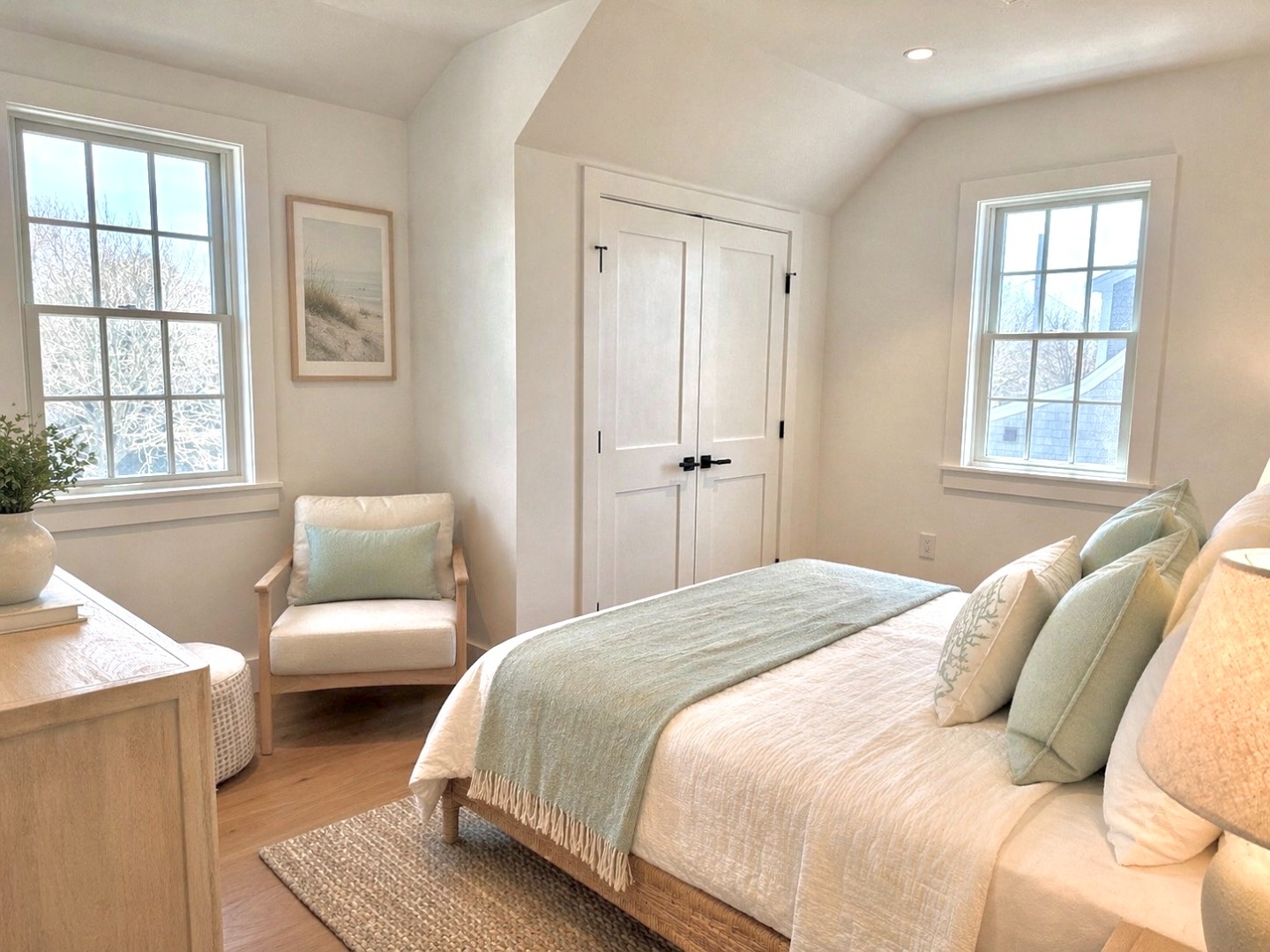 8 Sconset Avenue Nantucket, MA 02554 - Photo 15 of 44
