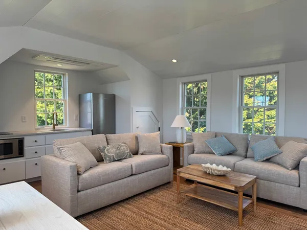 $4,850,000 | 8 Sconset Avenue, Nantucket, MA 02554