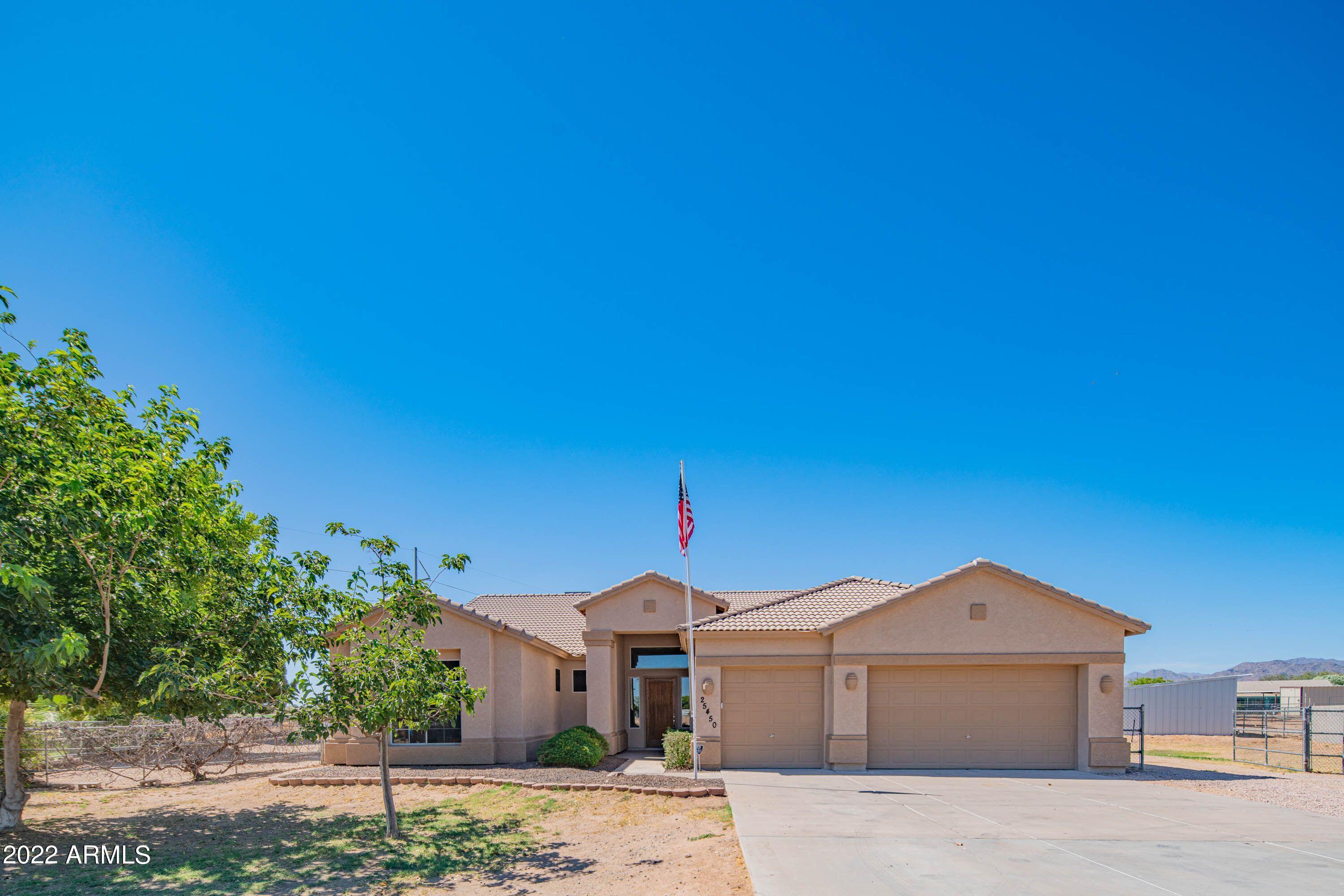 25450 West Riverside Street Buckeye, AZ 85326 - Photo 1 of 34 Buck front 2