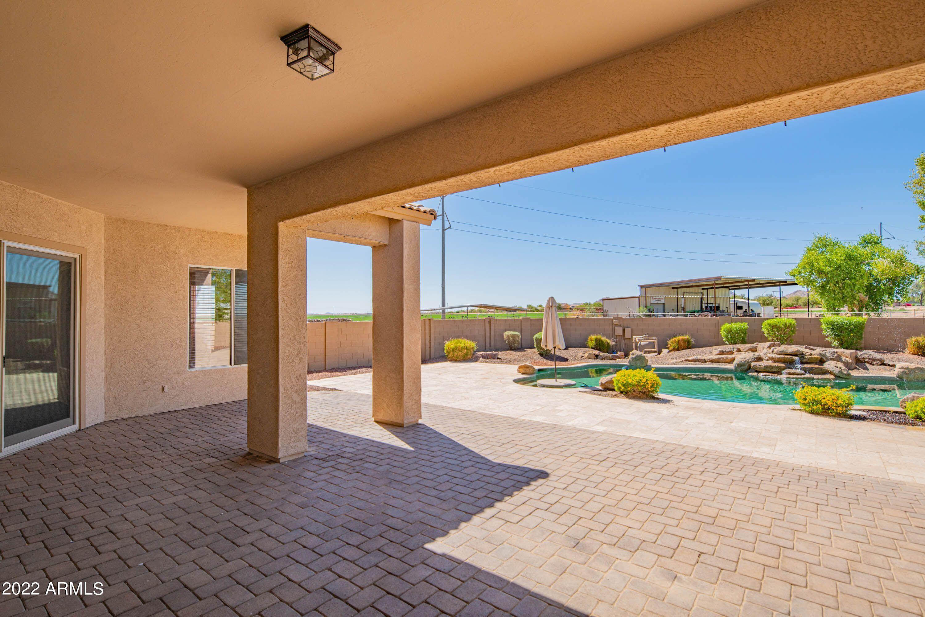 25450 West Riverside Street Buckeye, AZ 85326 - Photo 26 of 34 Buck patio