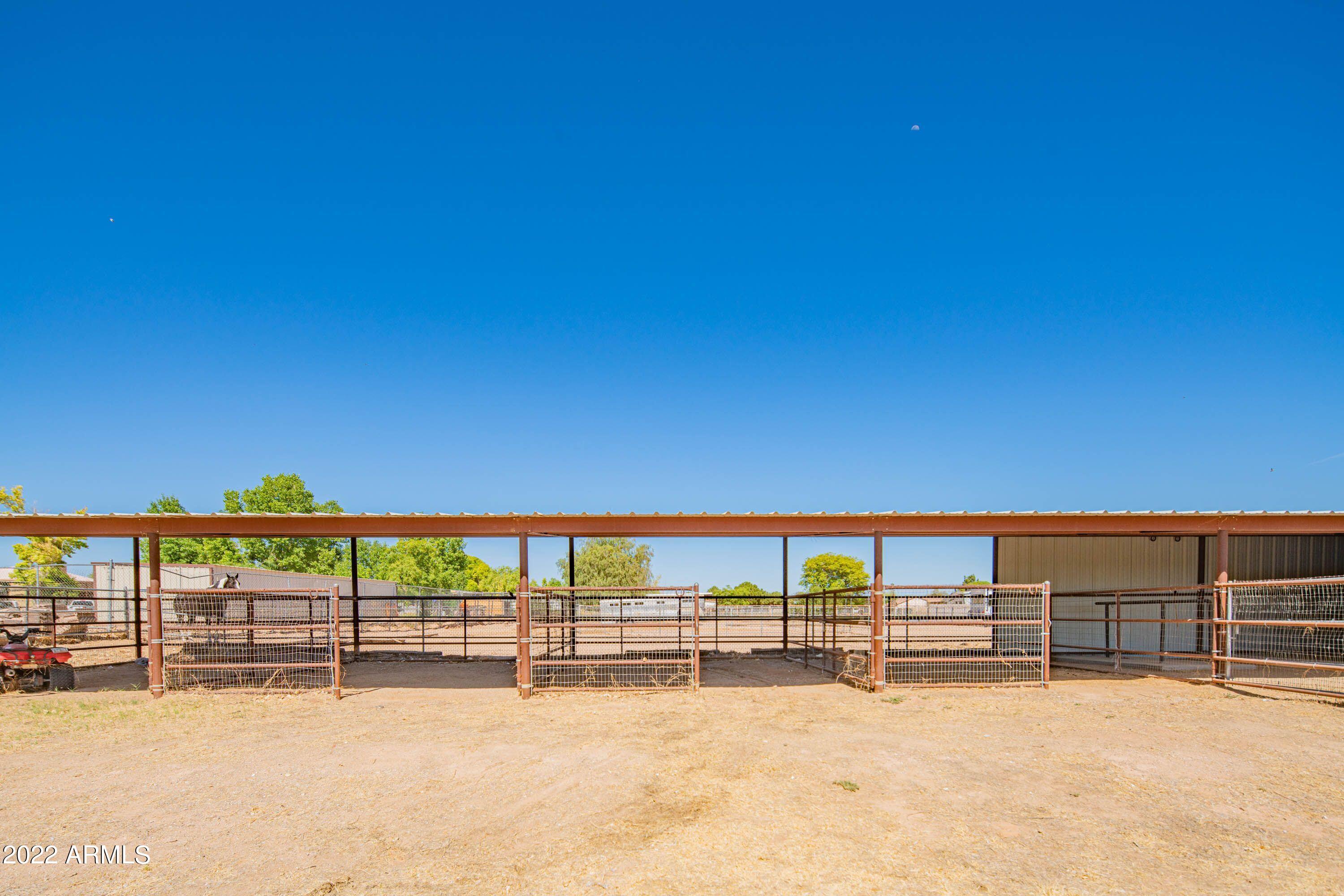 25450 West Riverside Street Buckeye, AZ 85326 - Photo 6 of 34 Buck barn 2