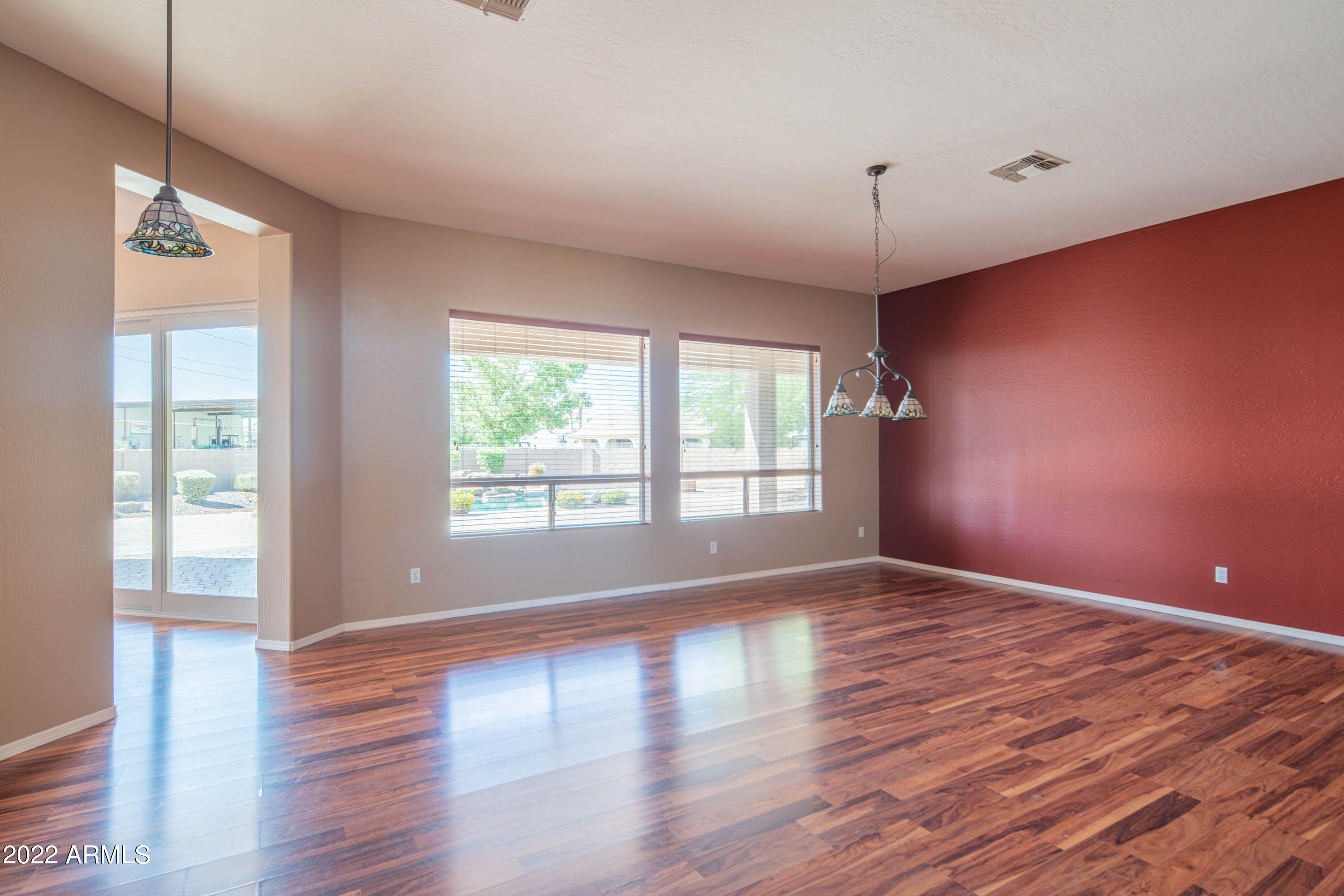 25450 West Riverside Street Buckeye, AZ 85326 - Photo 9 of 34 Buck living