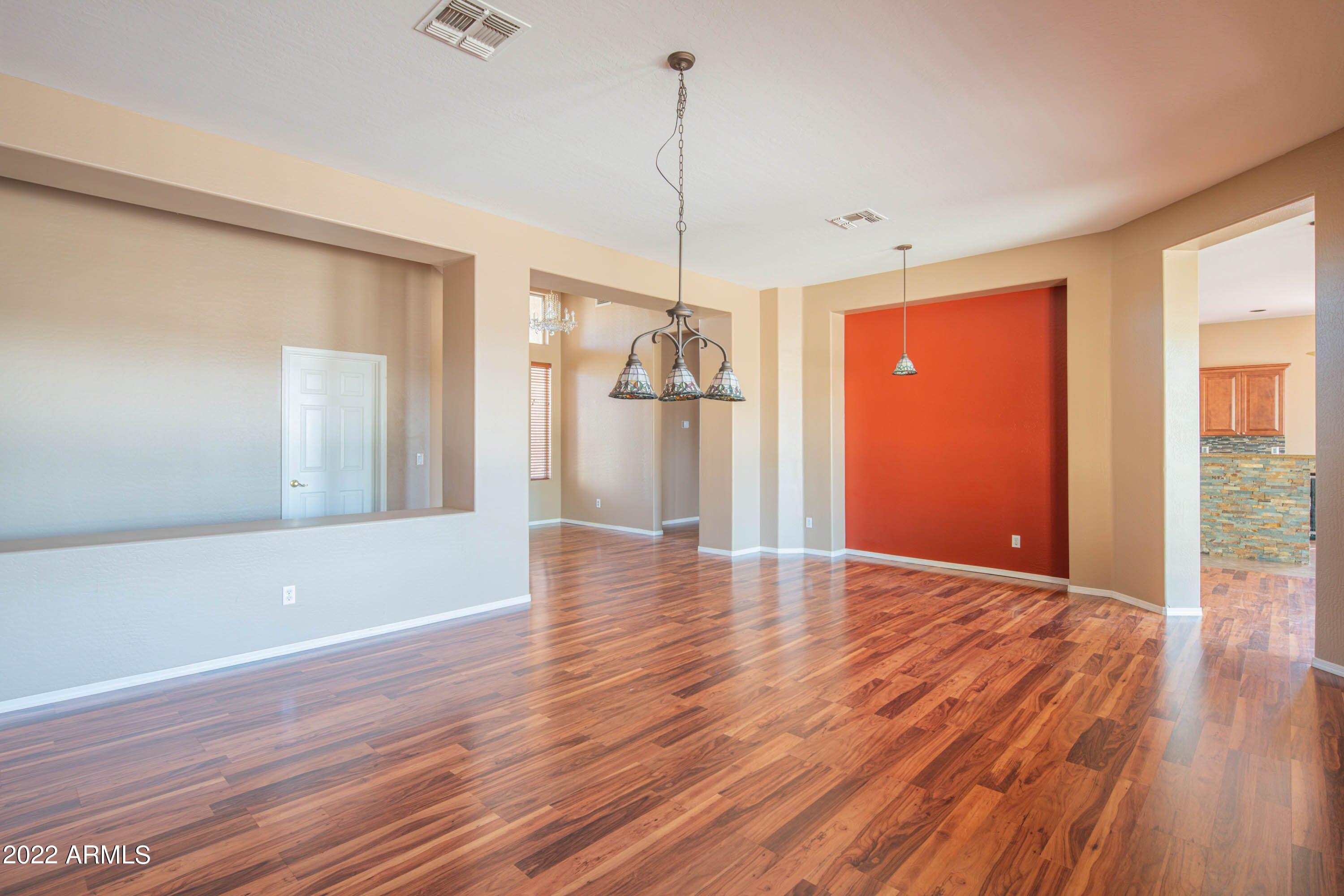 25450 West Riverside Street Buckeye, AZ 85326 - Photo 10 of 34 Buck living dining