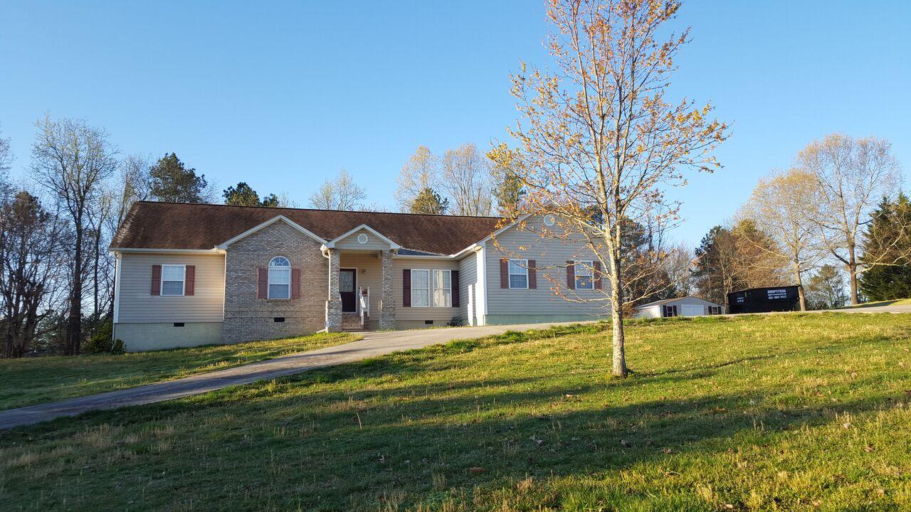 28 West Lake Road Ringgold, GA 30736 - Photo 1 of 3 2