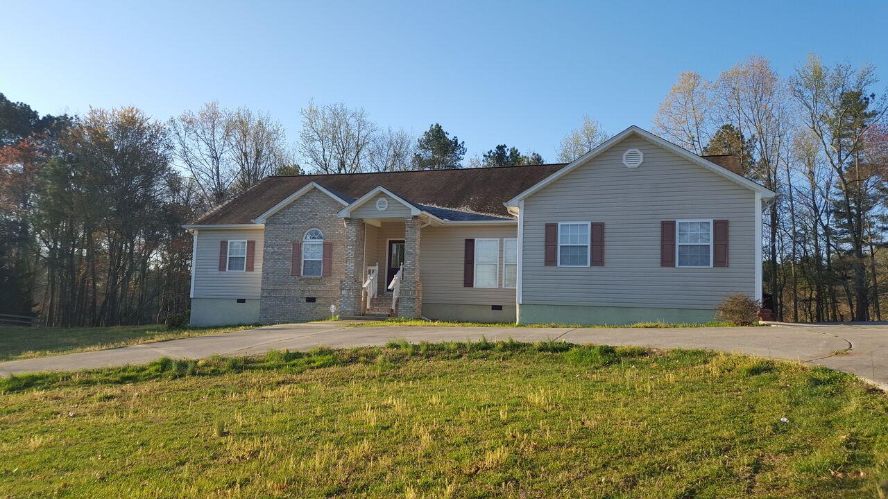 28 West Lake Road Ringgold, GA 30736 - Photo 2 of 3 3