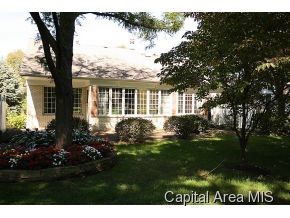 34 Turnberry Place Springfield, IL 62704 - Photo 2 of 21