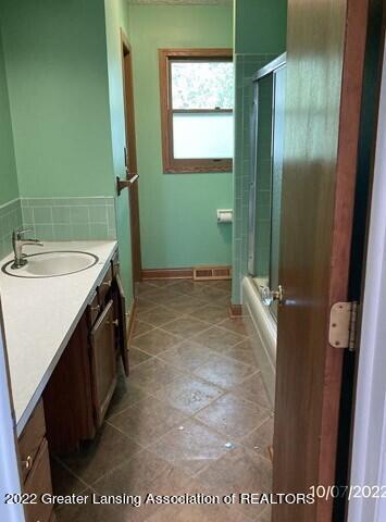 1115 Gidner Road Charlotte, MI 48813 - Photo 14 of 17 1115 GIDNER MLS LIST 1