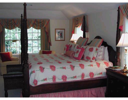 73 Chesterton Road Wellesley, MA 02481 - Photo 8 of 15
