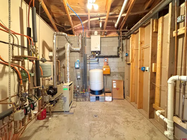 a view of steet corner