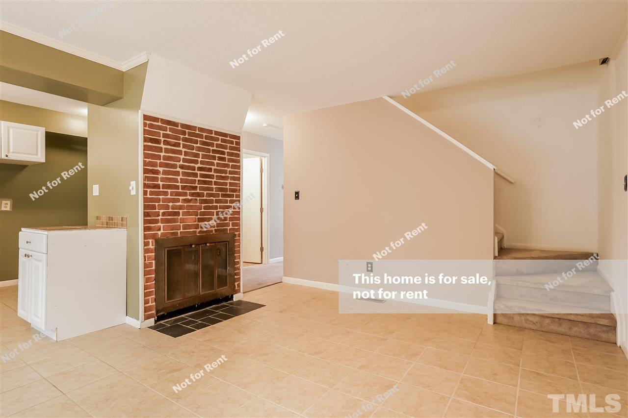 822 Green Ridge Drive Raleigh, NC 27609 - Photo 3 of 25