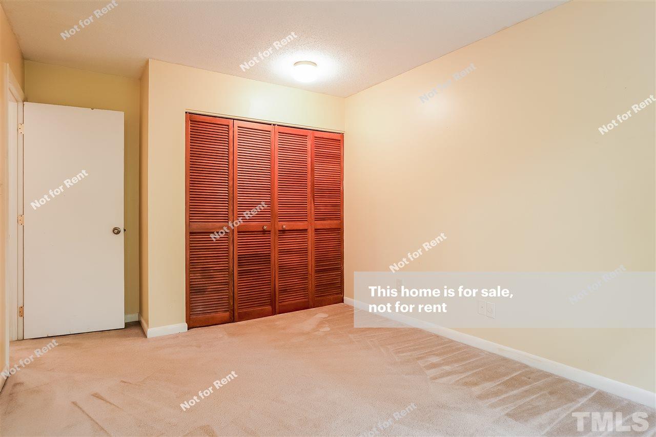 822 Green Ridge Drive Raleigh, NC 27609 - Photo 9 of 25