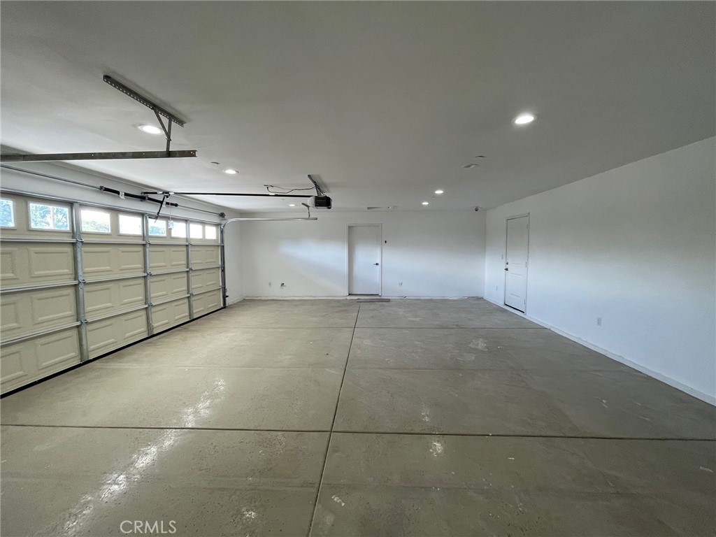 10055 East Ave R 10 Littlerock, CA 93543 - Photo 28 of 31 a view of a garage