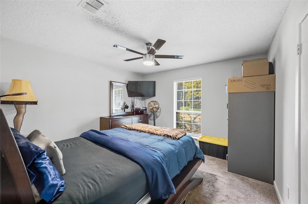608 Ridgewood Circle Hurst, TX 76054 - Photo 20 of 38 Additional content