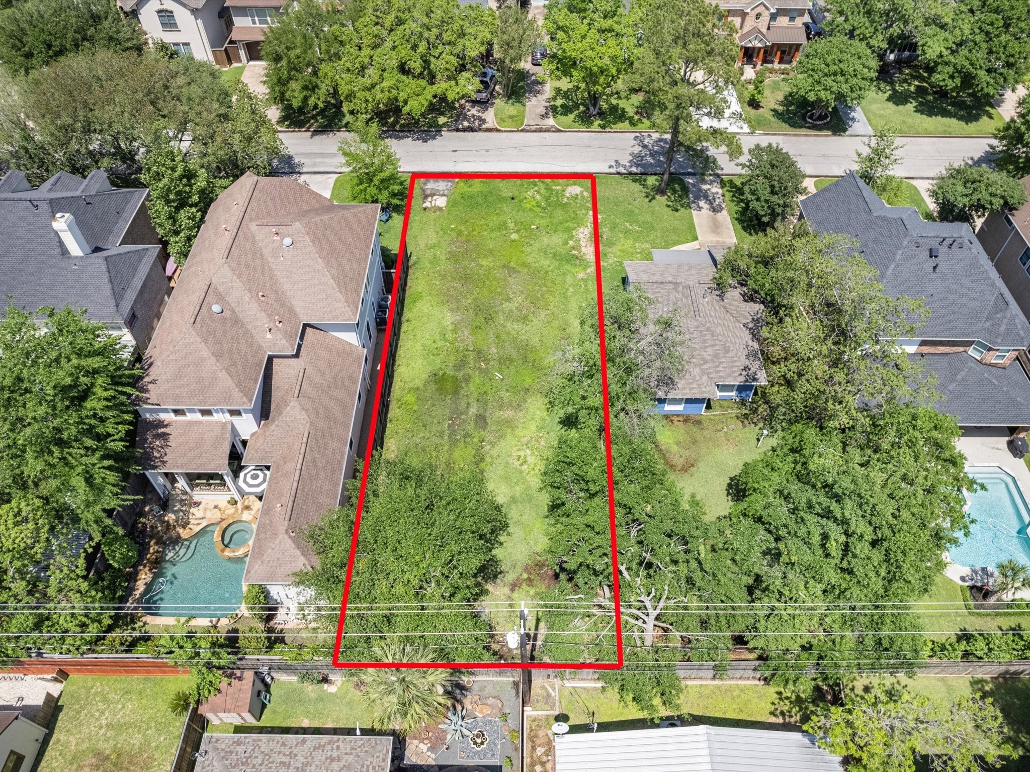 4921 Chestnut Street Bellaire, TX 77401 - Photo 6 of 9 an aerial view of multiple house